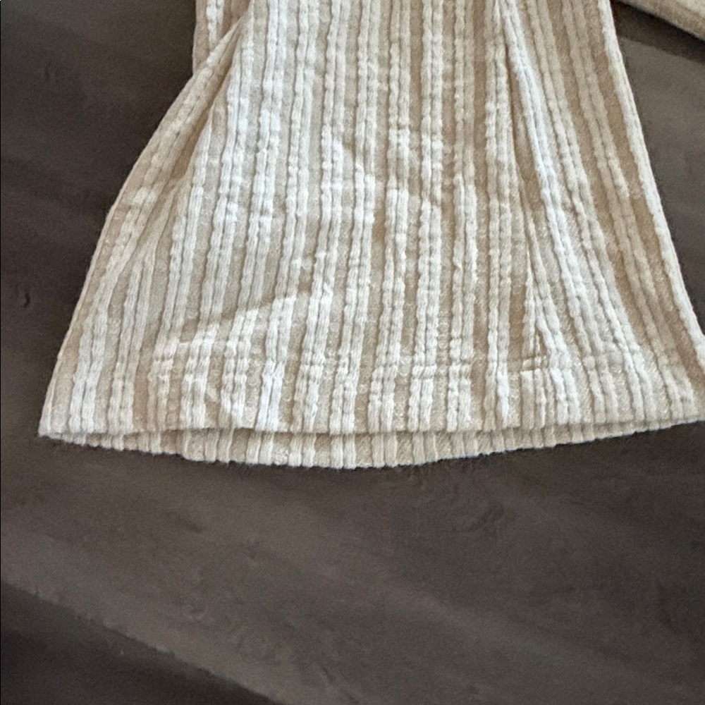 ASOS Cream Ribbed Knit Set - Picture 6 of 6